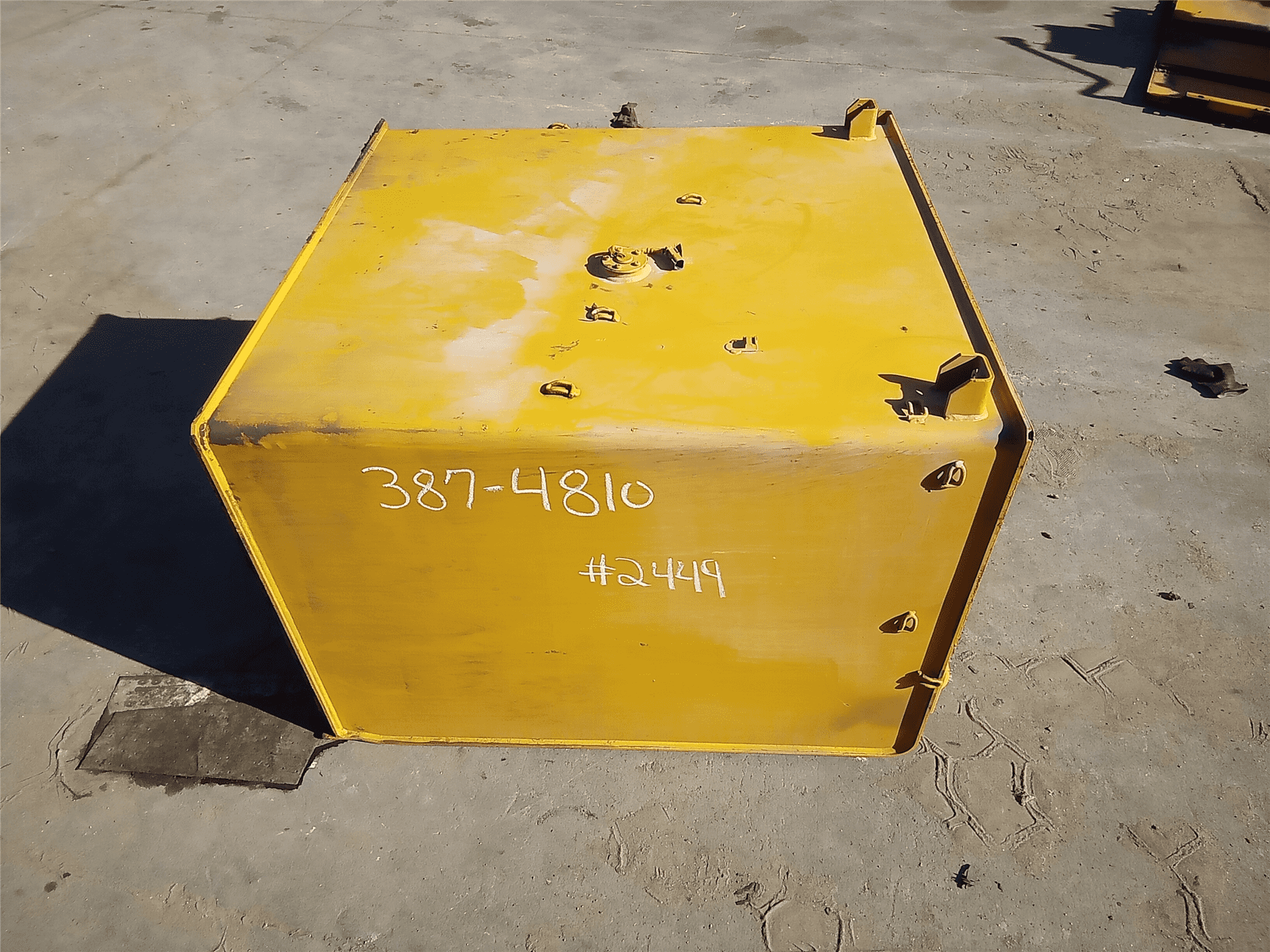 USED FUEL TANK indicator image 1
