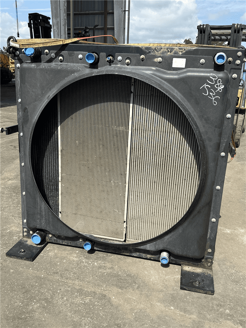 USED RADIATOR image 4