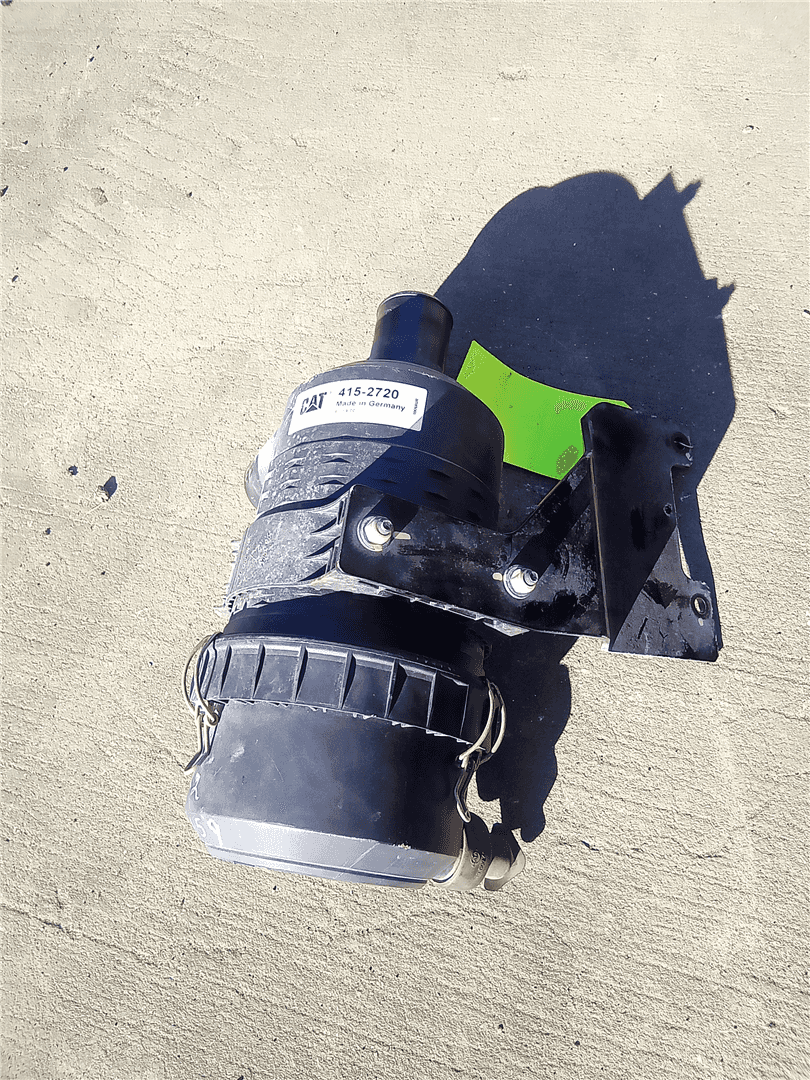 USED AIR CLEANER G image 2