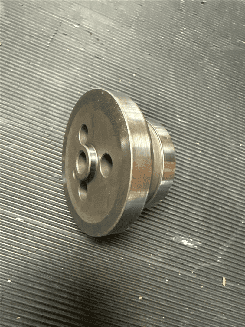 USED HUB IDLER image 3