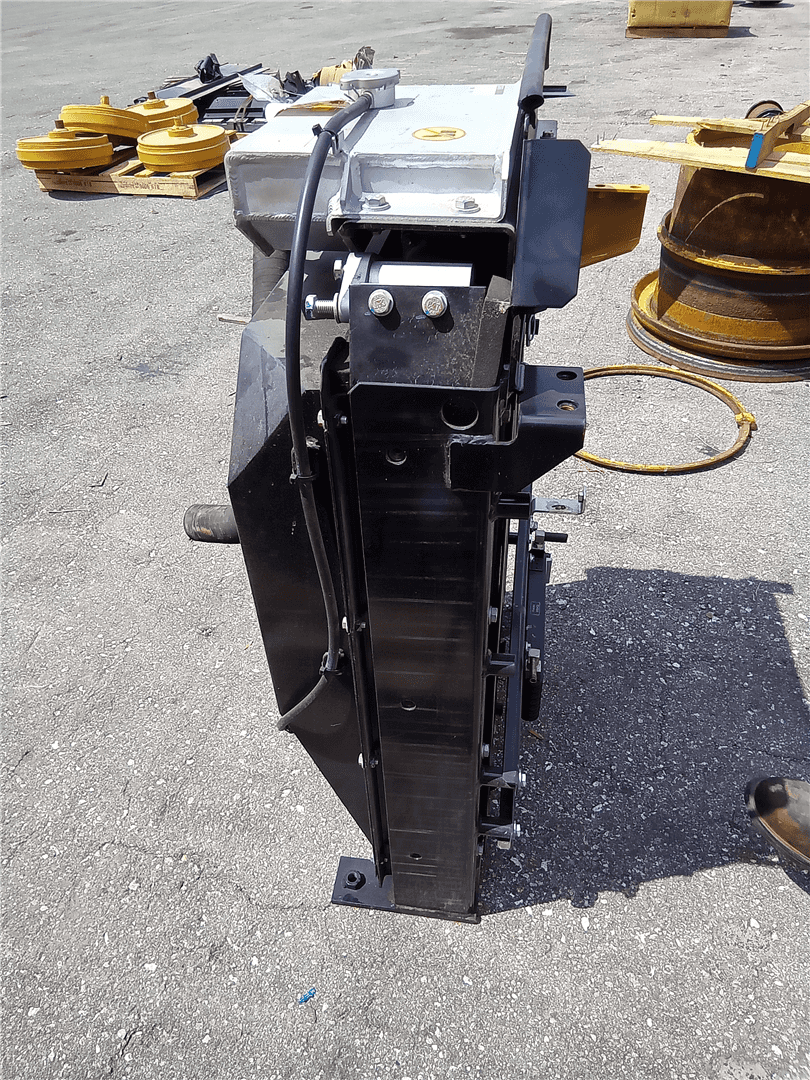 USED RAIDIATOR AND image 4