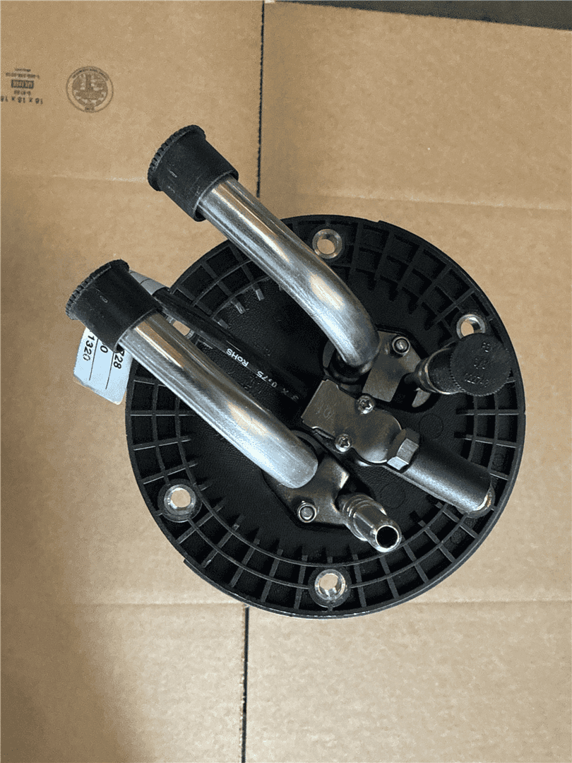 USED DEF MANIFOLD image 3