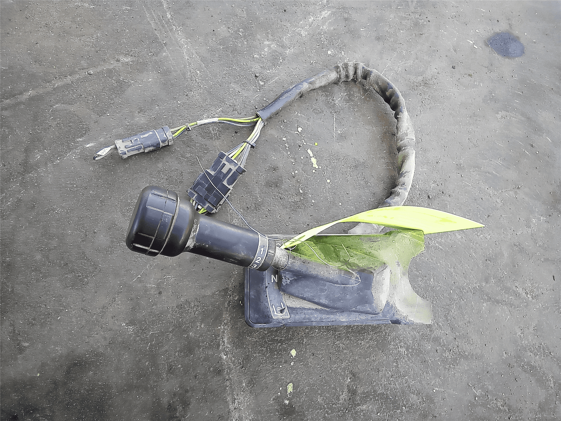 USED TRANS CONTROL image 2