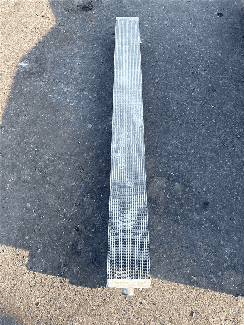 USED RADIATOR CORE image 3