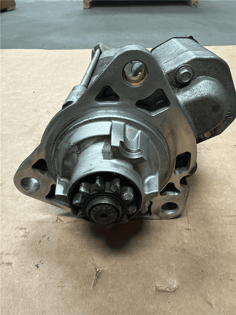 USED STARTING MOTO image 3