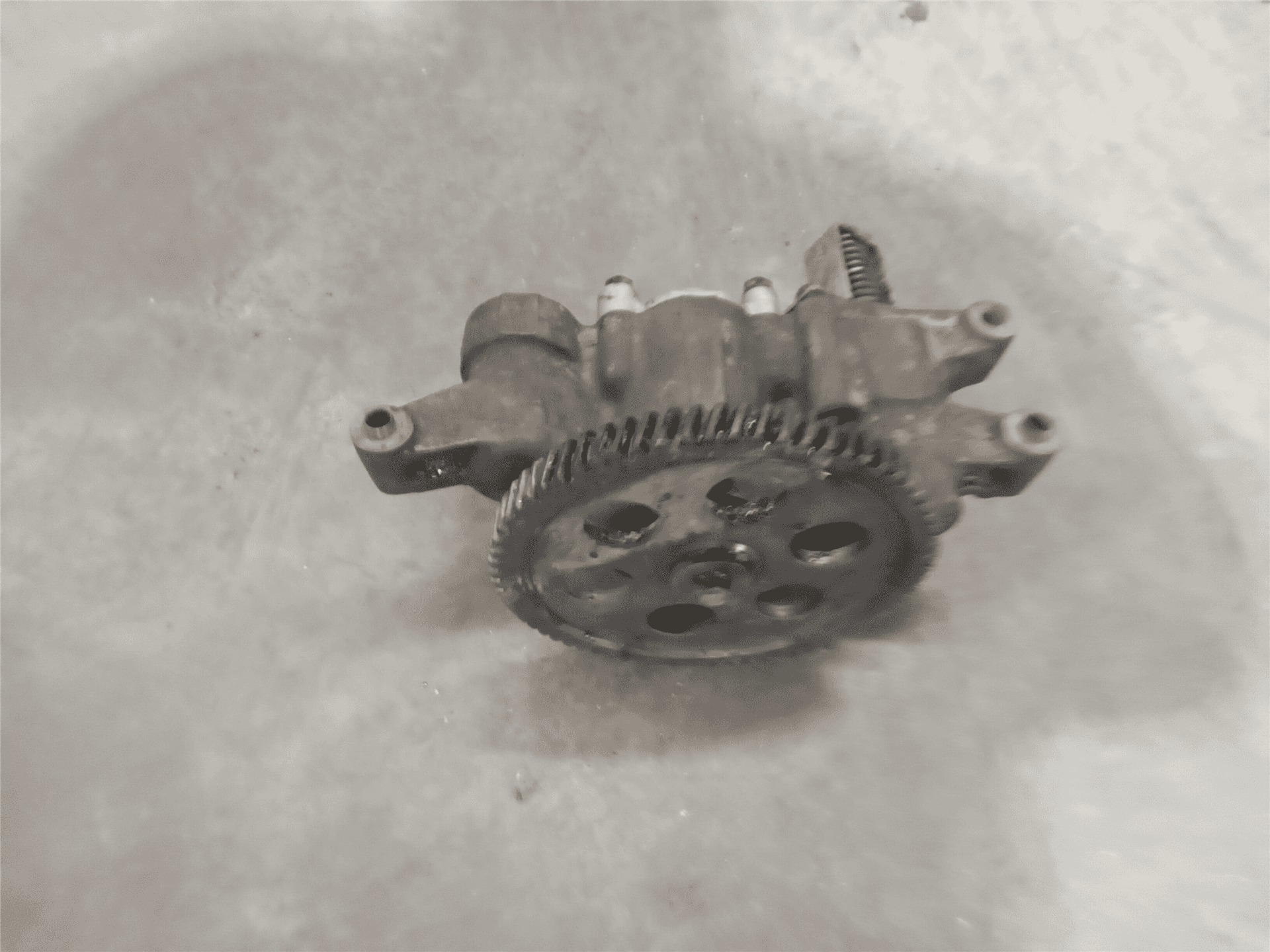 USED PUMP ENGINE O image 2