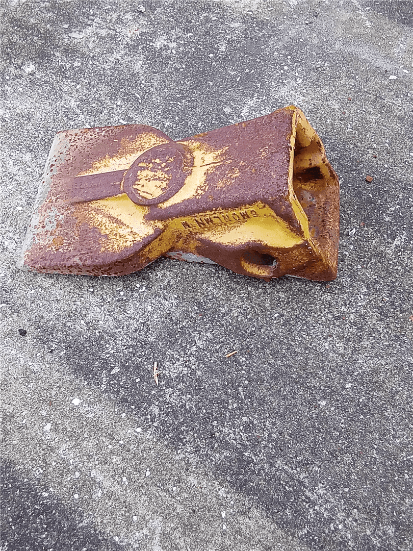 USED WIDE TEETH image 3