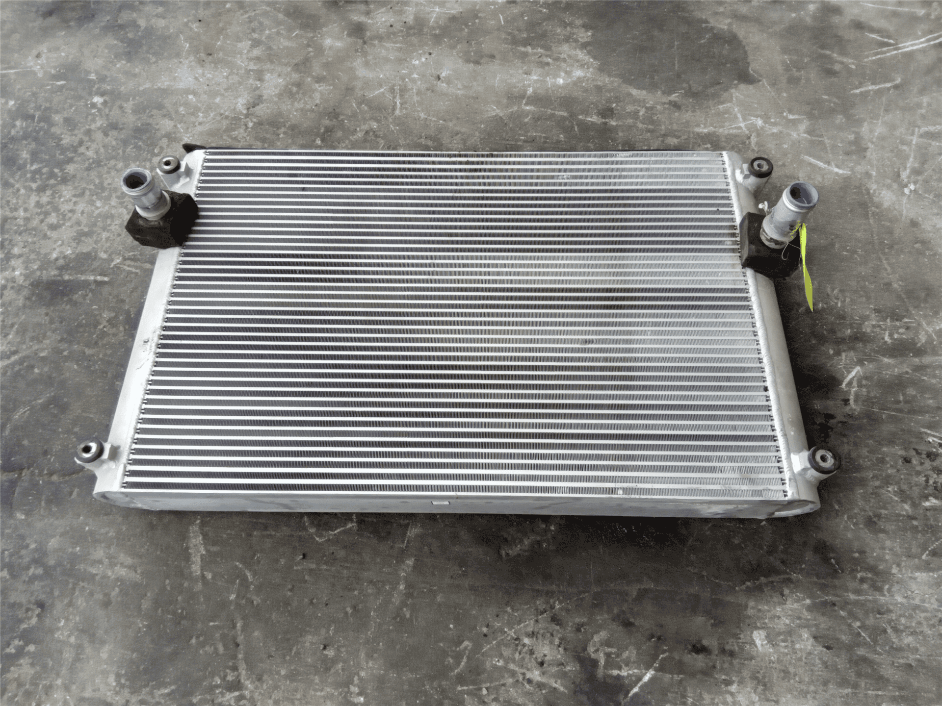 USED OIL COOLER indicator image 1
