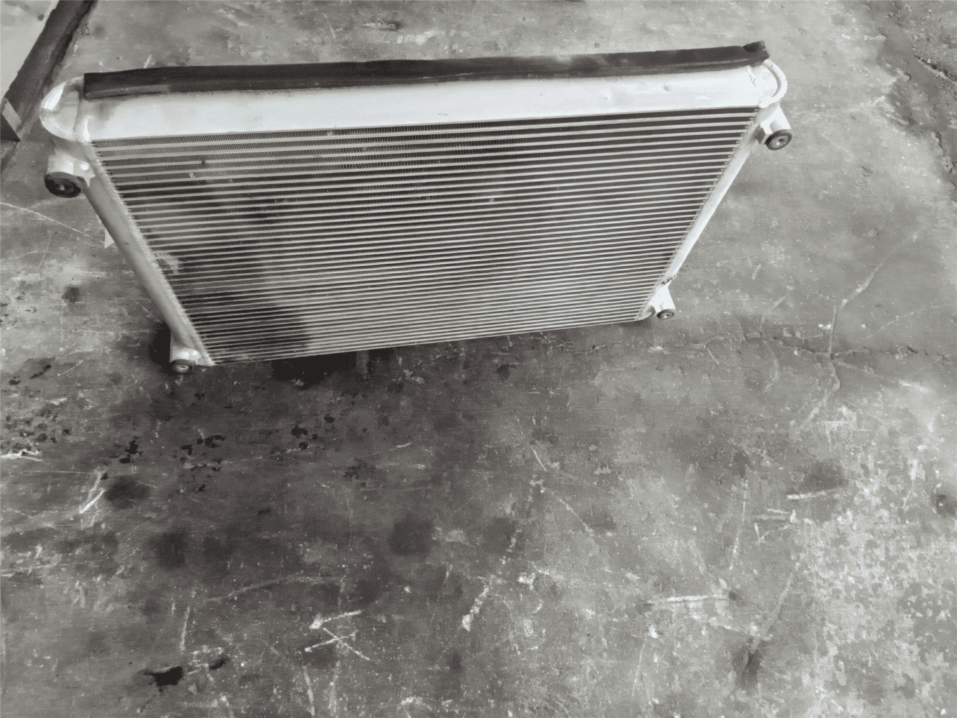USED OIL COOLER image 2