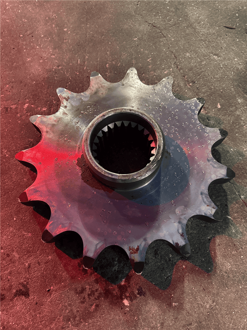 USED FRONT SPROCKE image 2