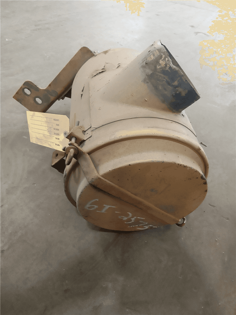 USED AIR CLEANER indicator image 1