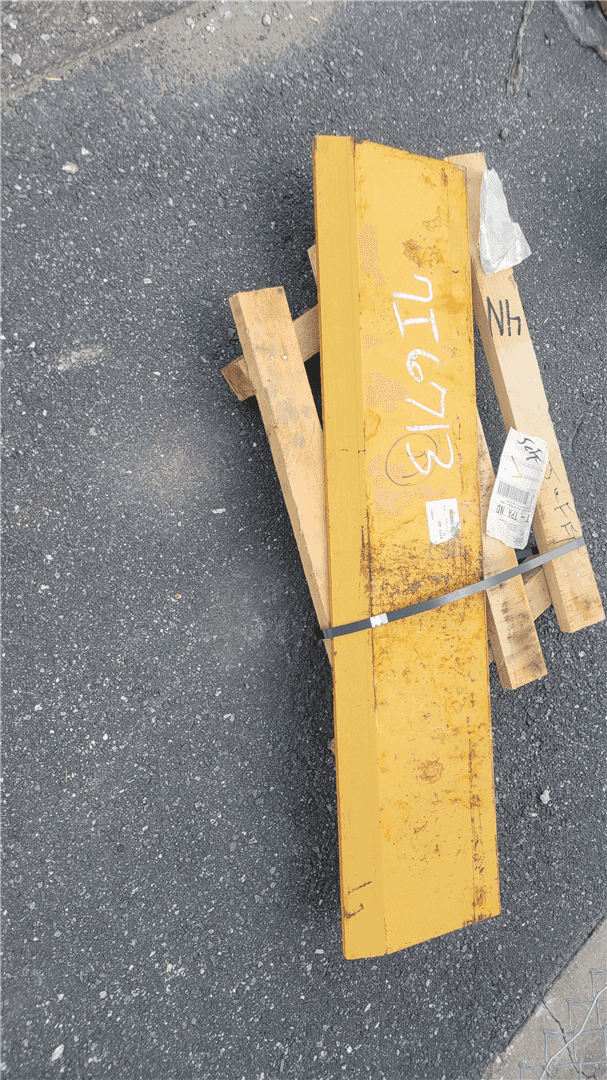 USED CUTTING EDGE indicator image 1
