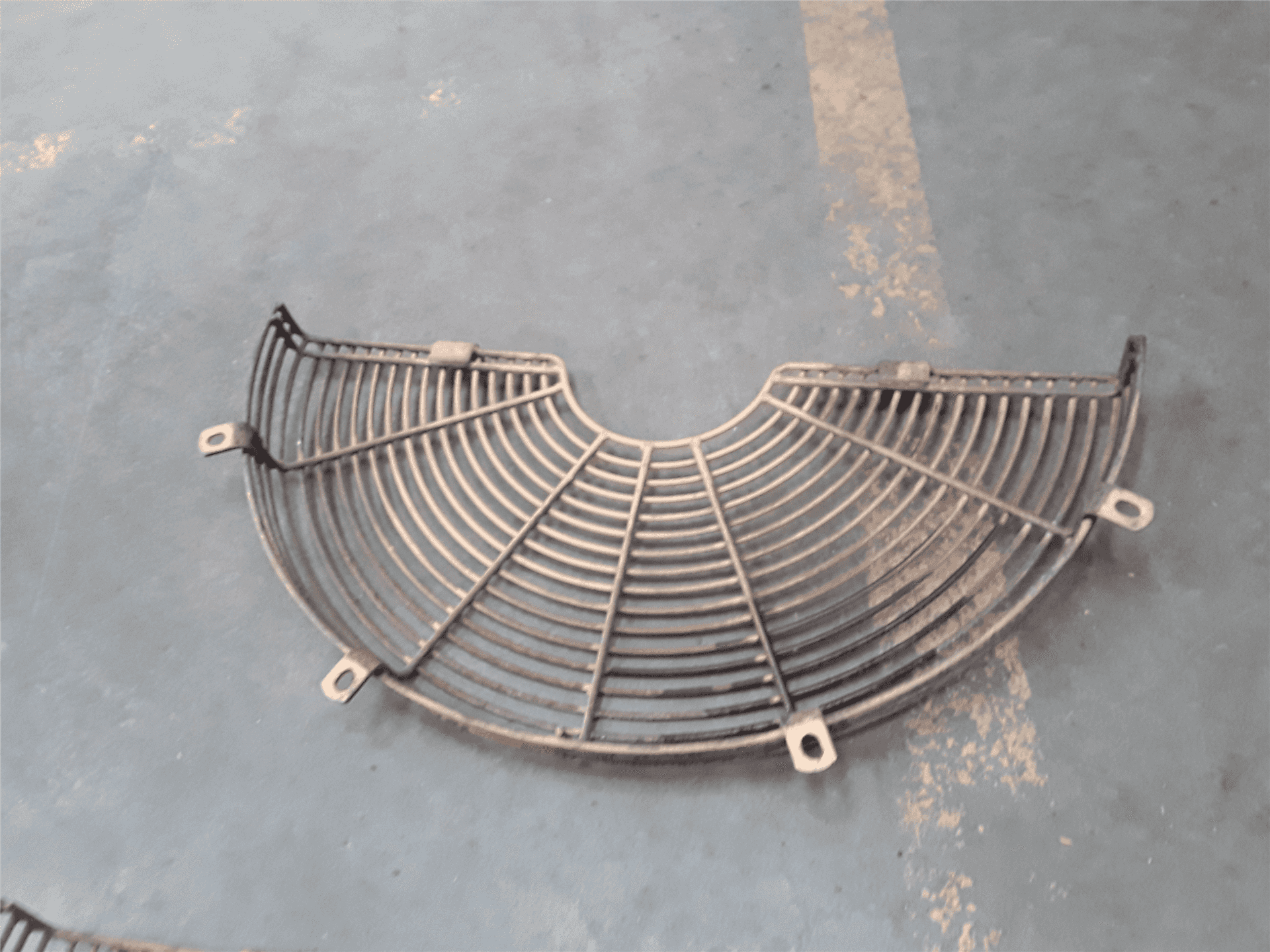 USED GUARD image 2