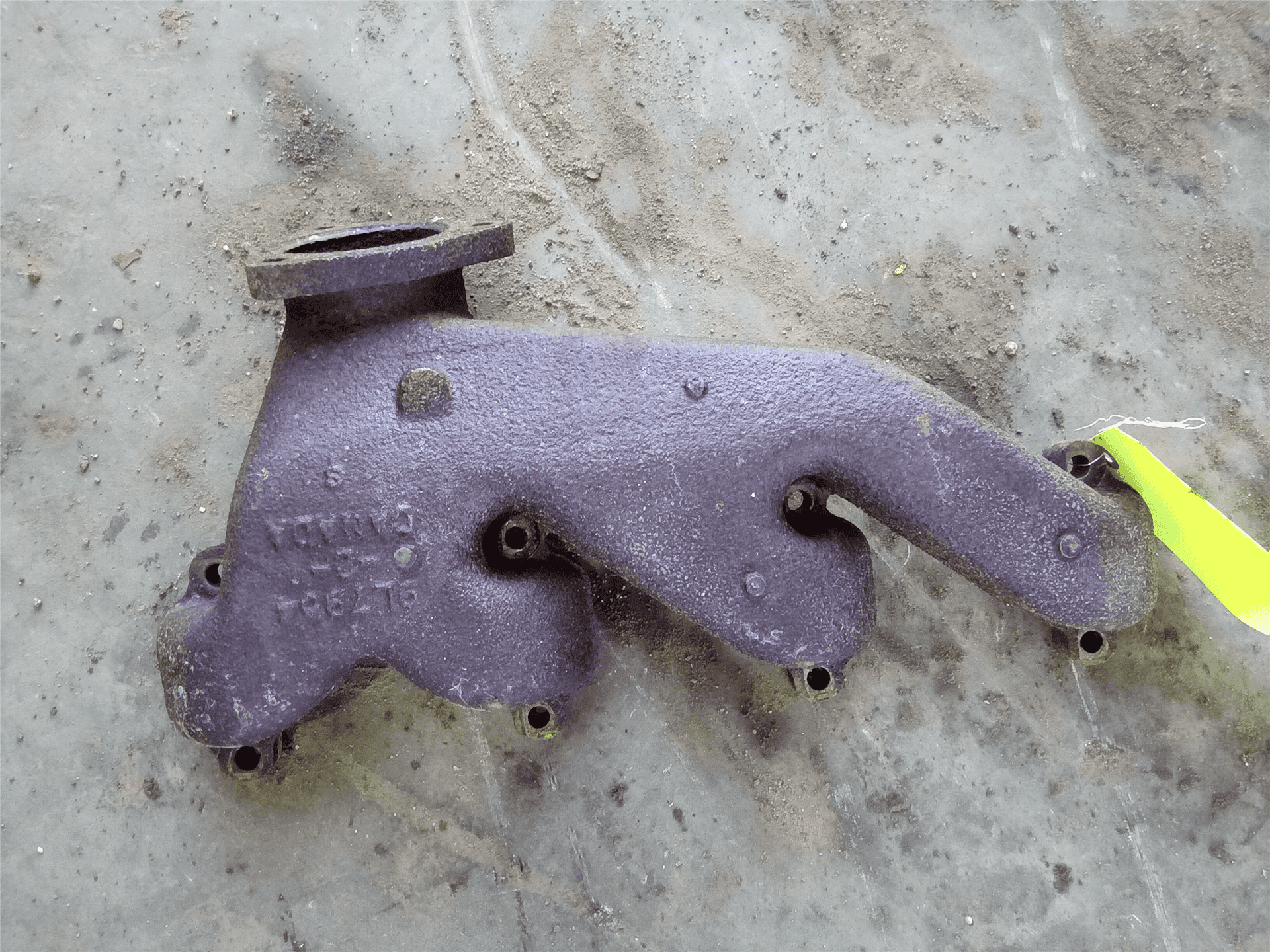 USED LH MANIFOLD indicator image 1
