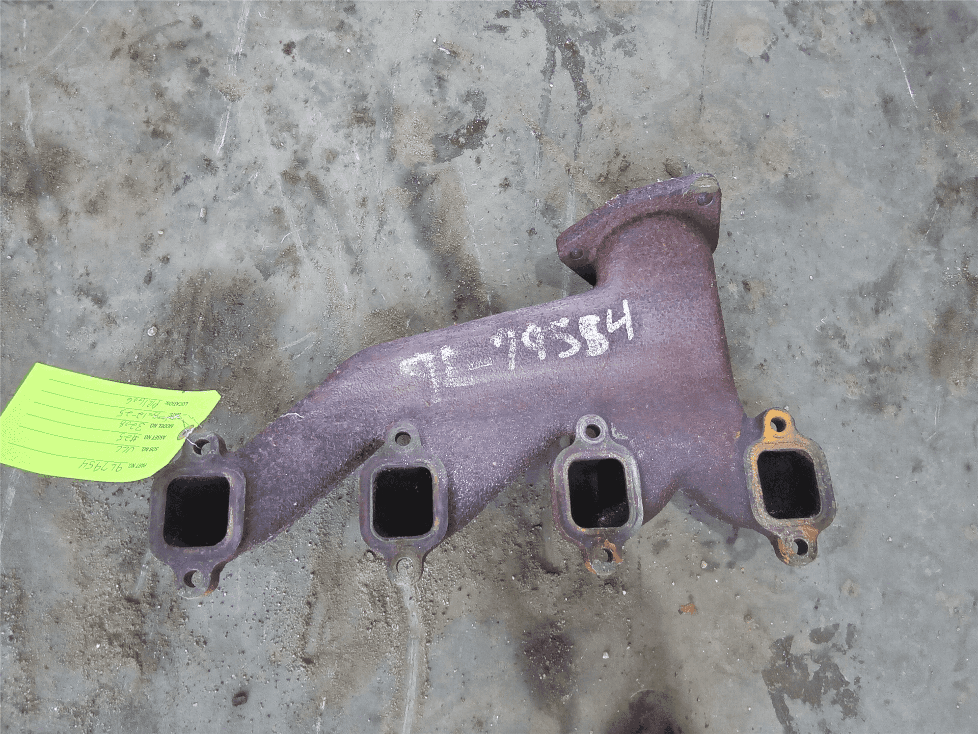 USED LH MANIFOLD image 2