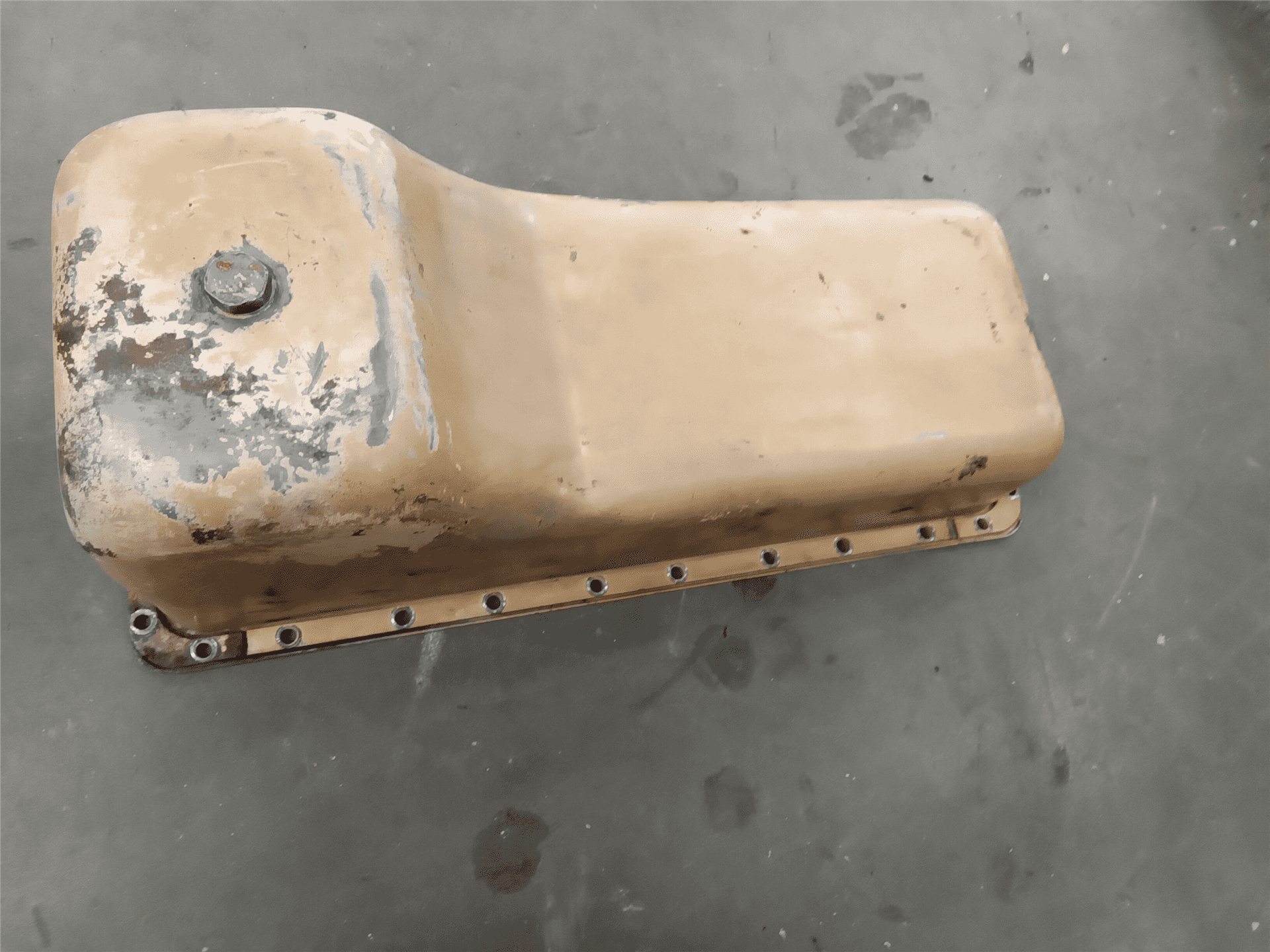 USED OIL PAN image 2