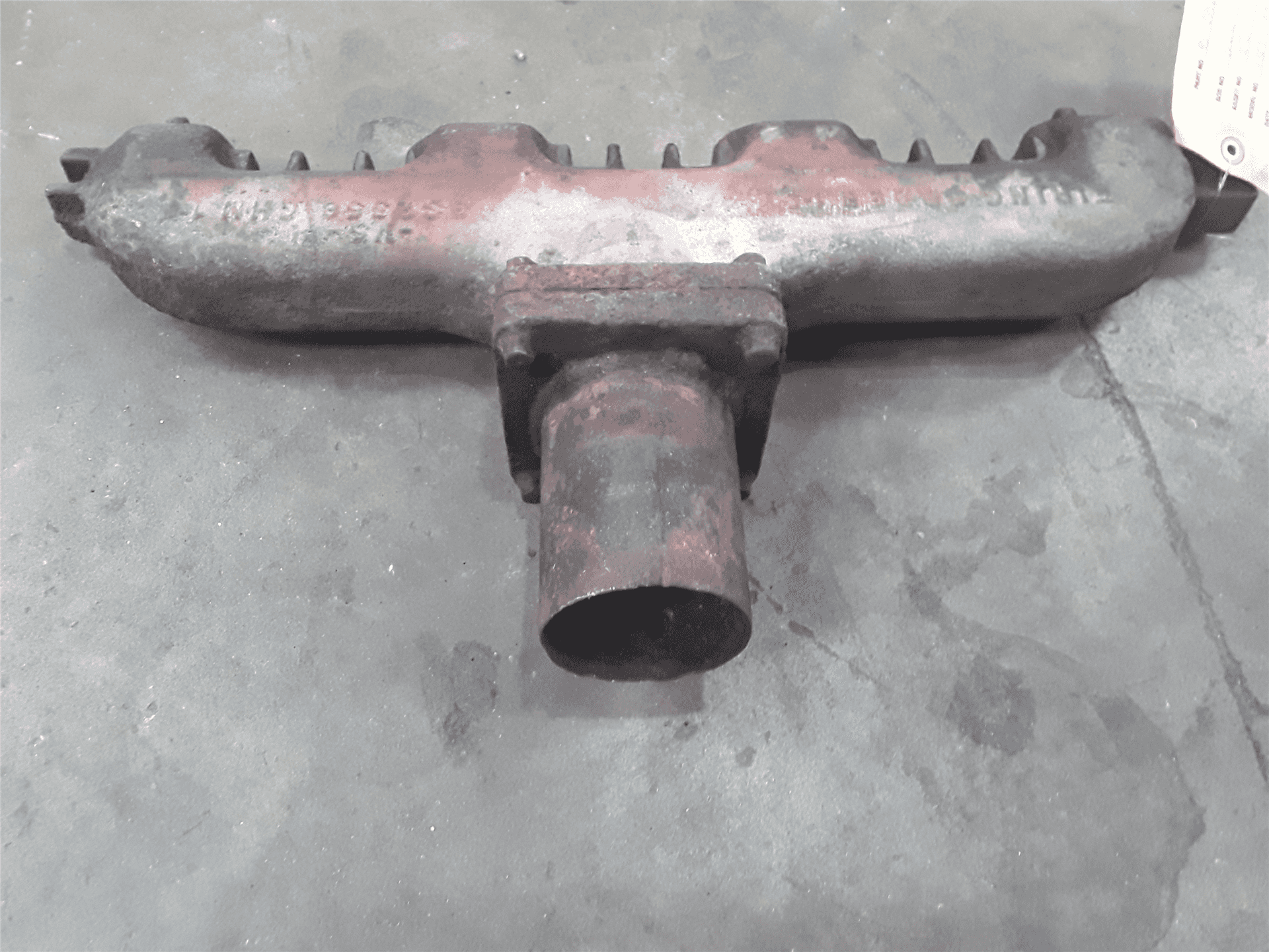 USED EXHAUST MANIF indicator image 1