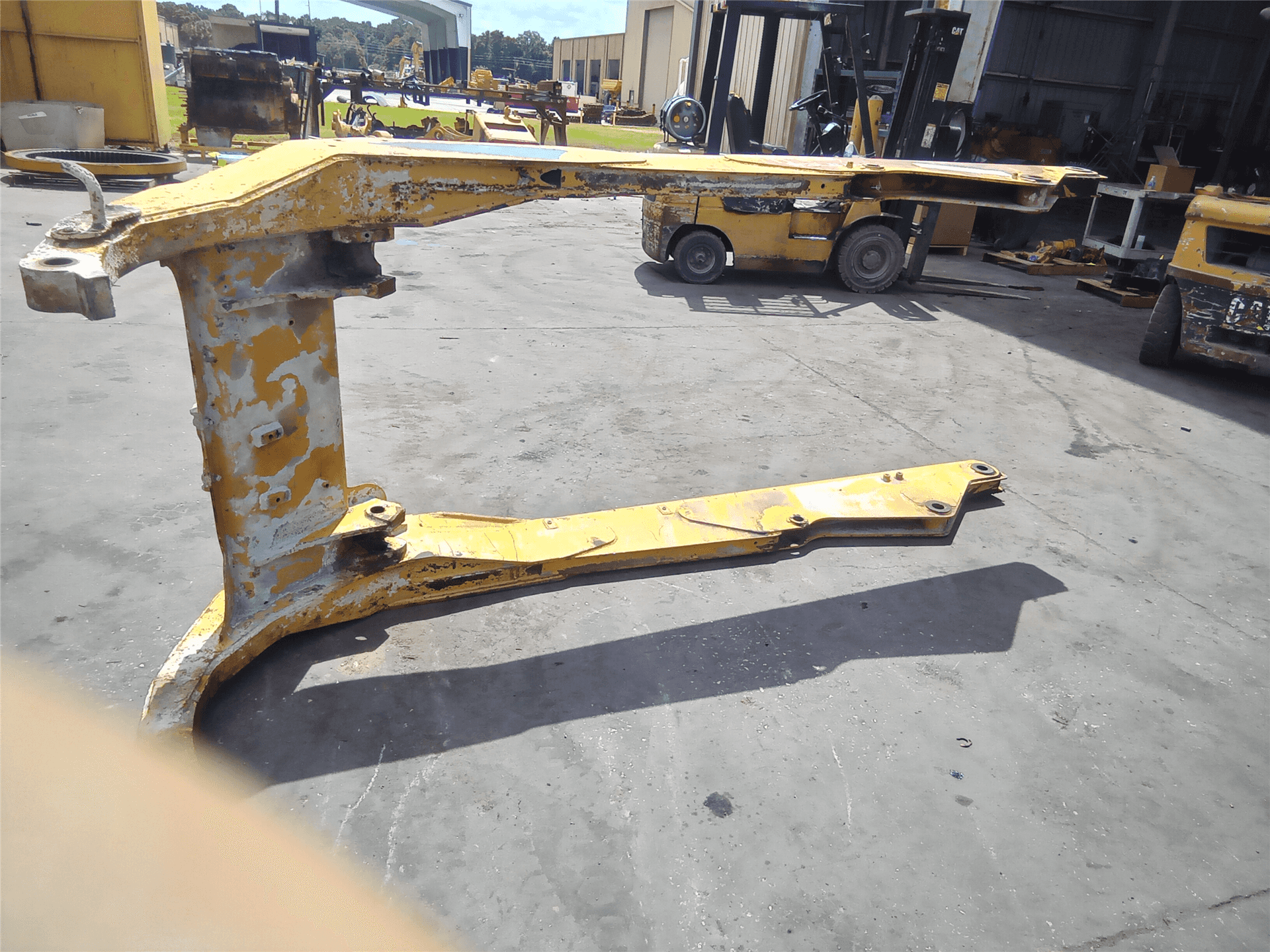 USED LIFT ARM image 2