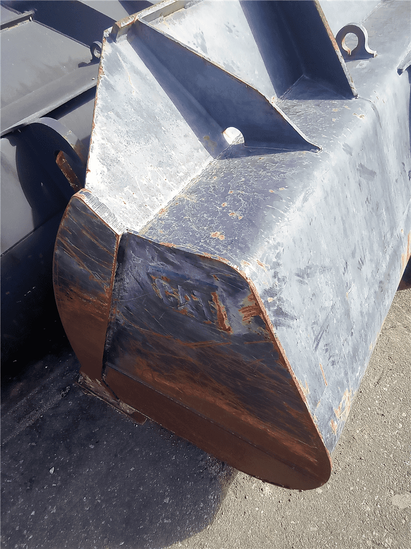 USED 115INCH BUCKE image 4