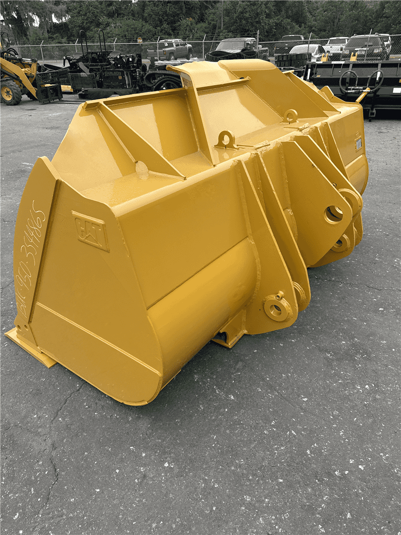 USED 114IN BUCKET image 4