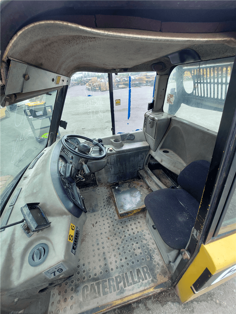 USED CAB image 9