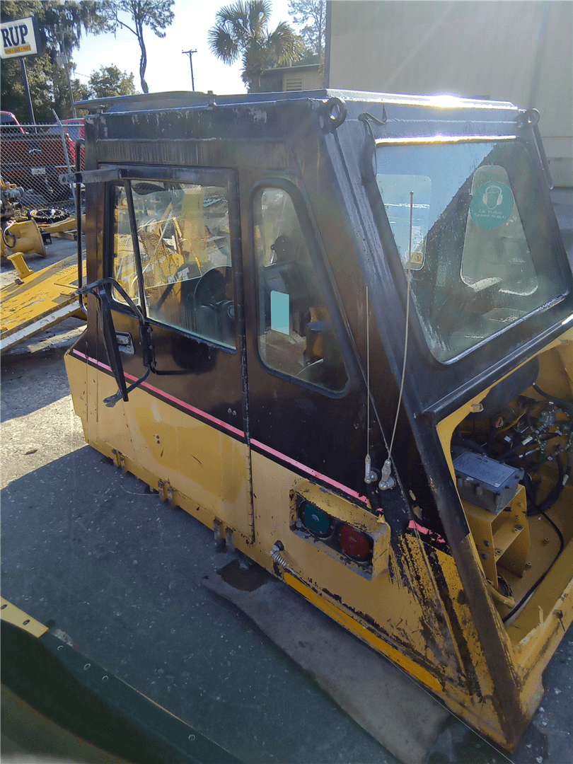 USED CAB AR image 4