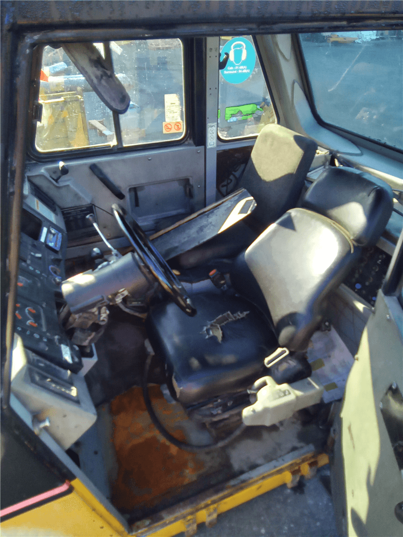 USED CAB AR image 6