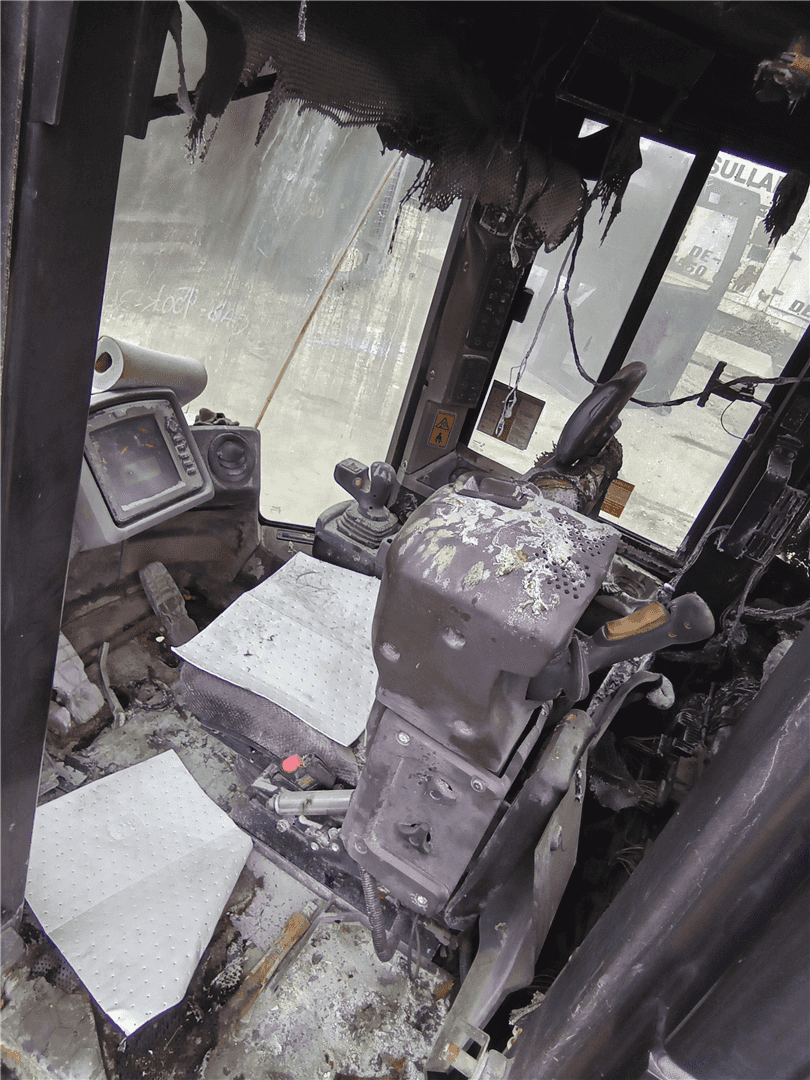 USED CAB image 5