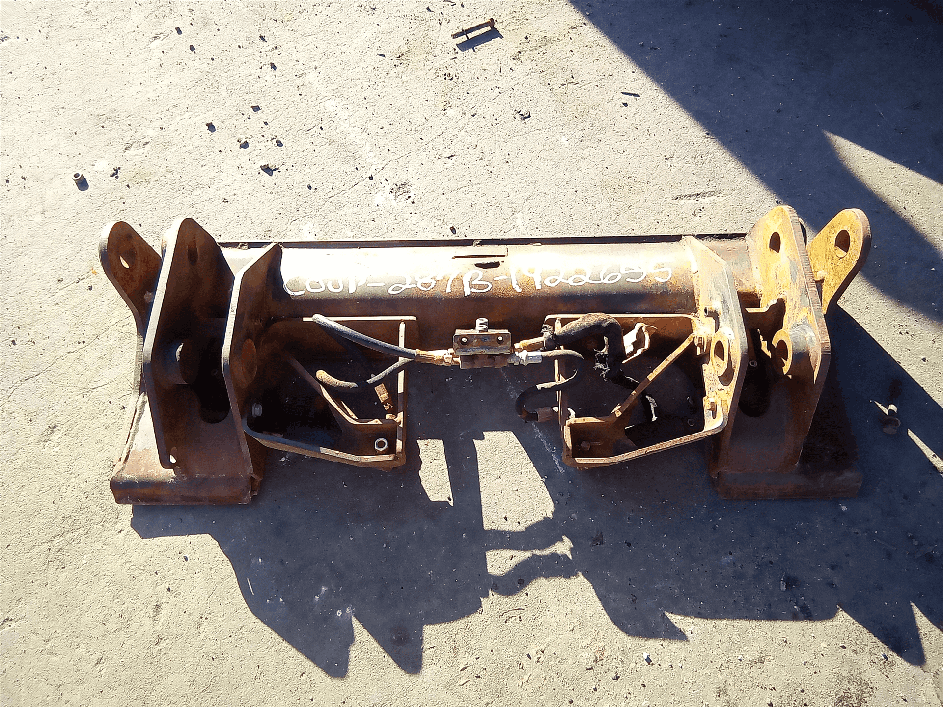 USED COUPLER indicator image 1