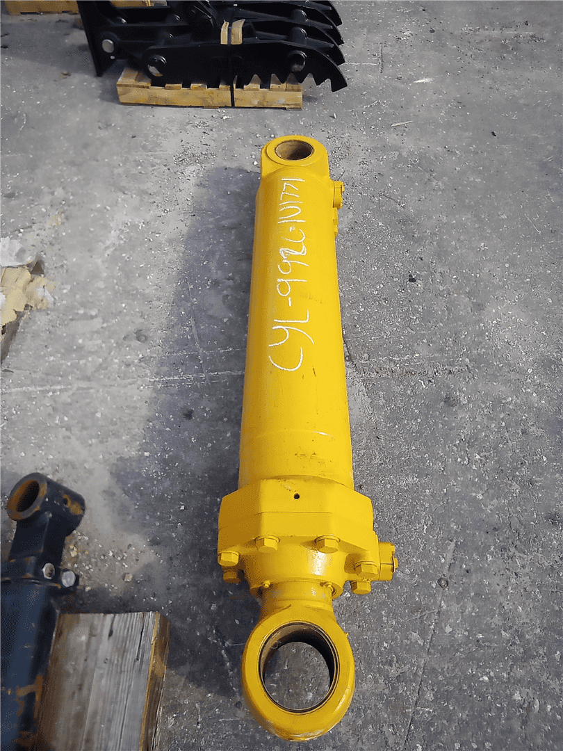 USED LIFT GP- CYLI indicator image 1