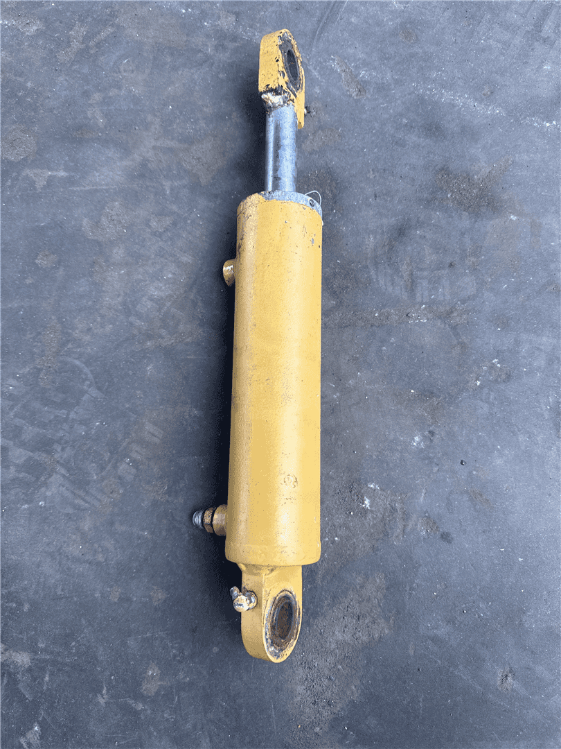 USED CYLINDER image 2