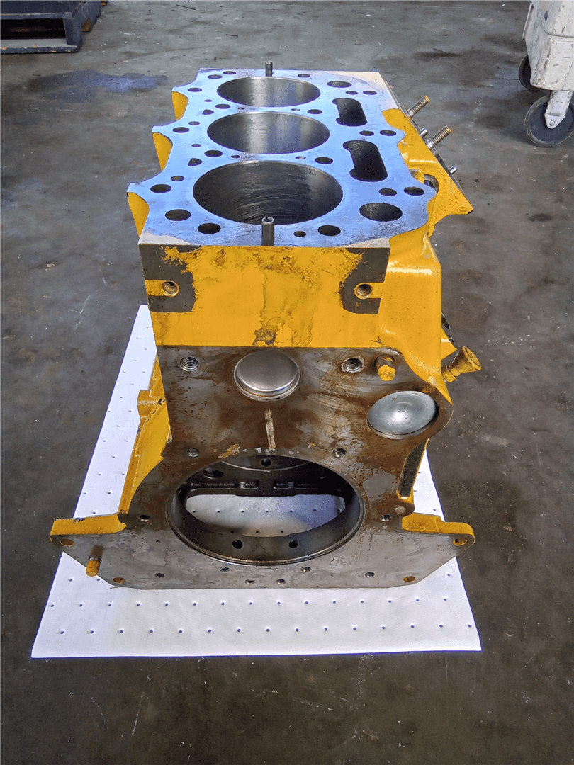 USED CYL BLOCK image 4