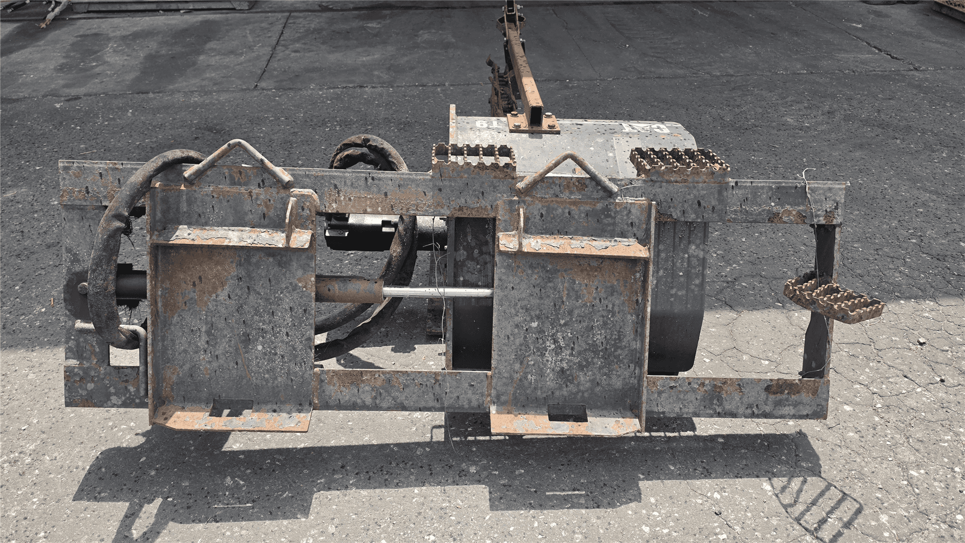 USED TRENCHER AR image 4