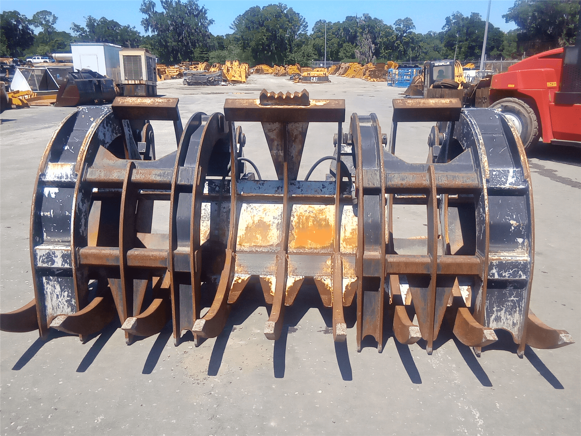 USED 114IN GRAPPLE image 3