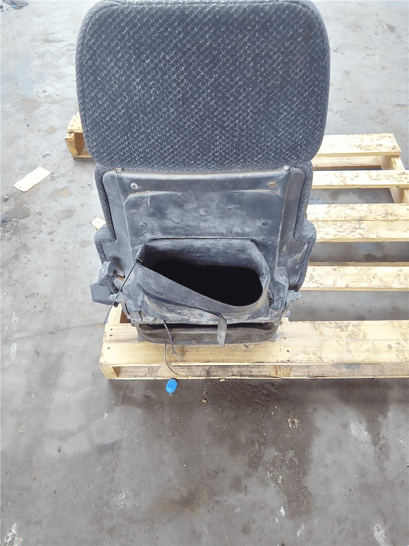 USED SEAT GP image 2