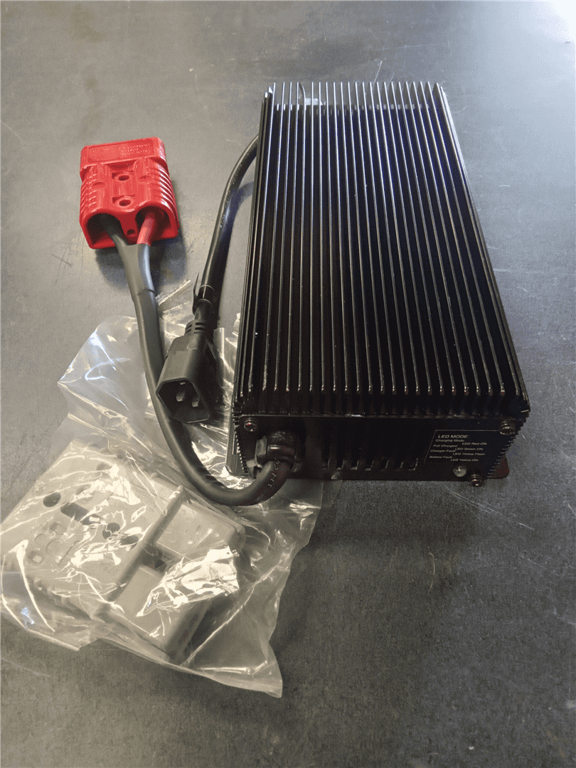 NEW 25A CHARGER image 2