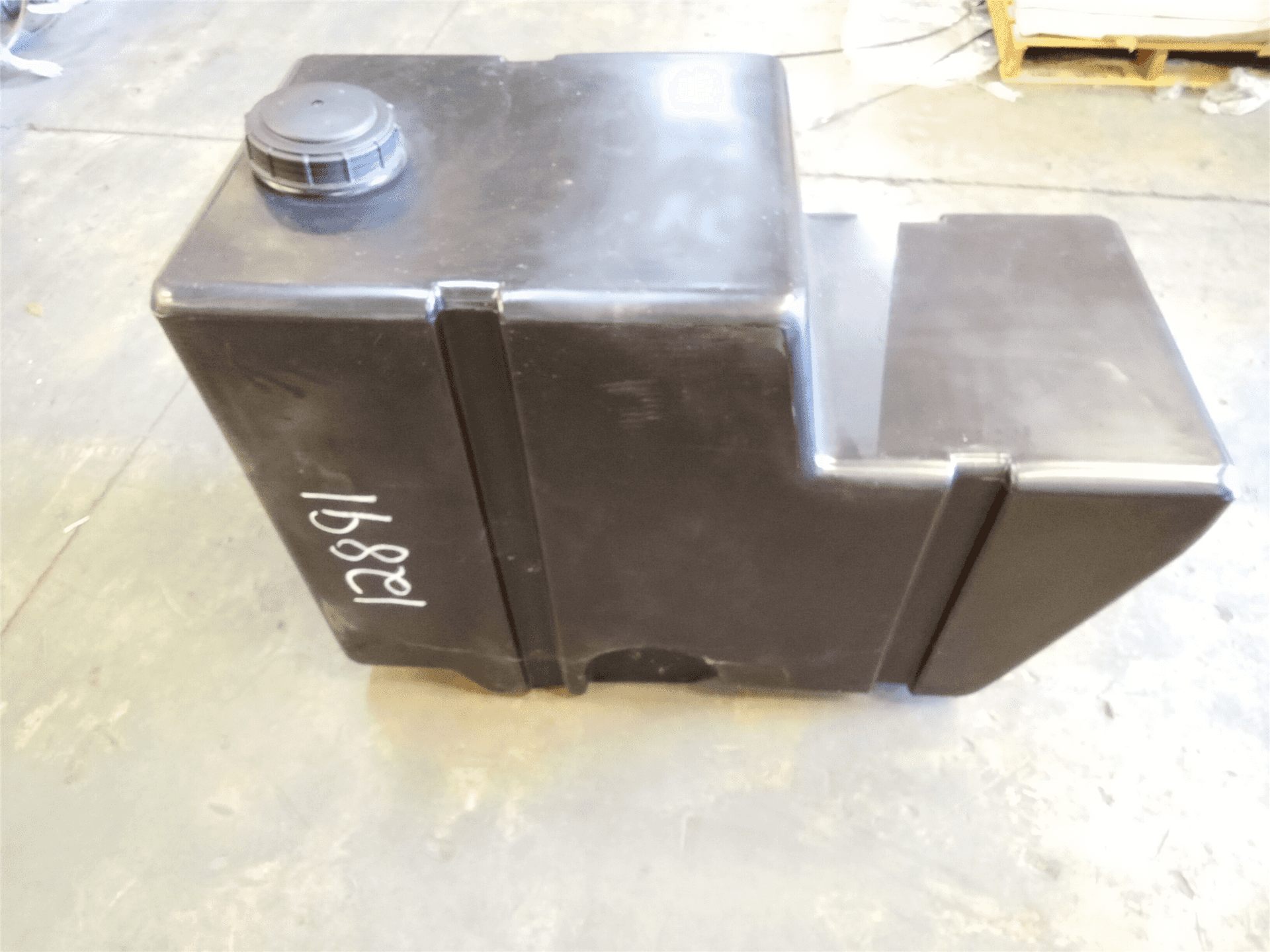 NEW WATER TANK image 2