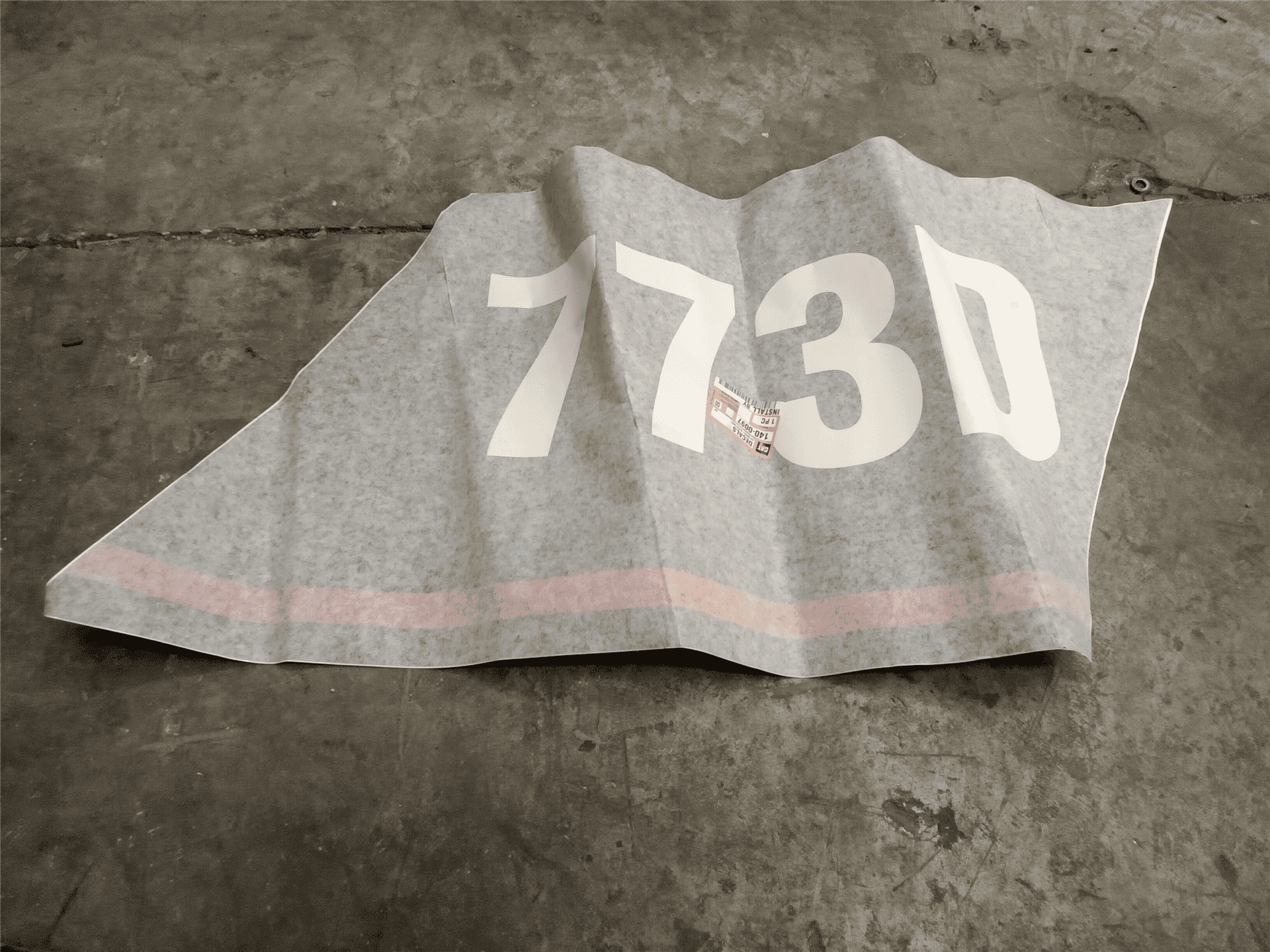 NEW DECAL indicator image 1