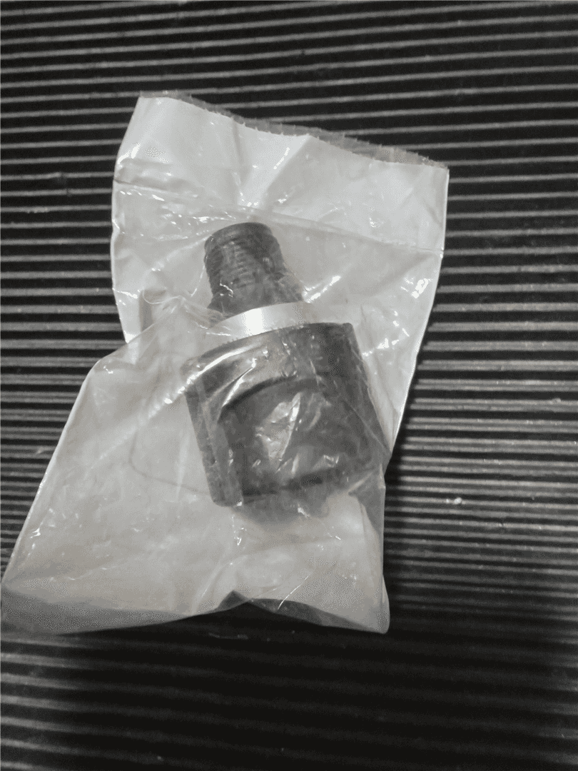NEW HYD VENT FILTE indicator image 1