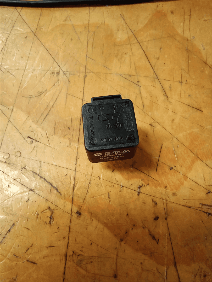 NEW 12 VOLT RELAY image 2