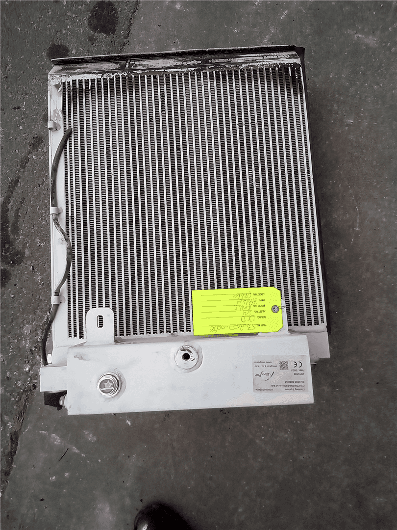 USED RADIATOR image 3