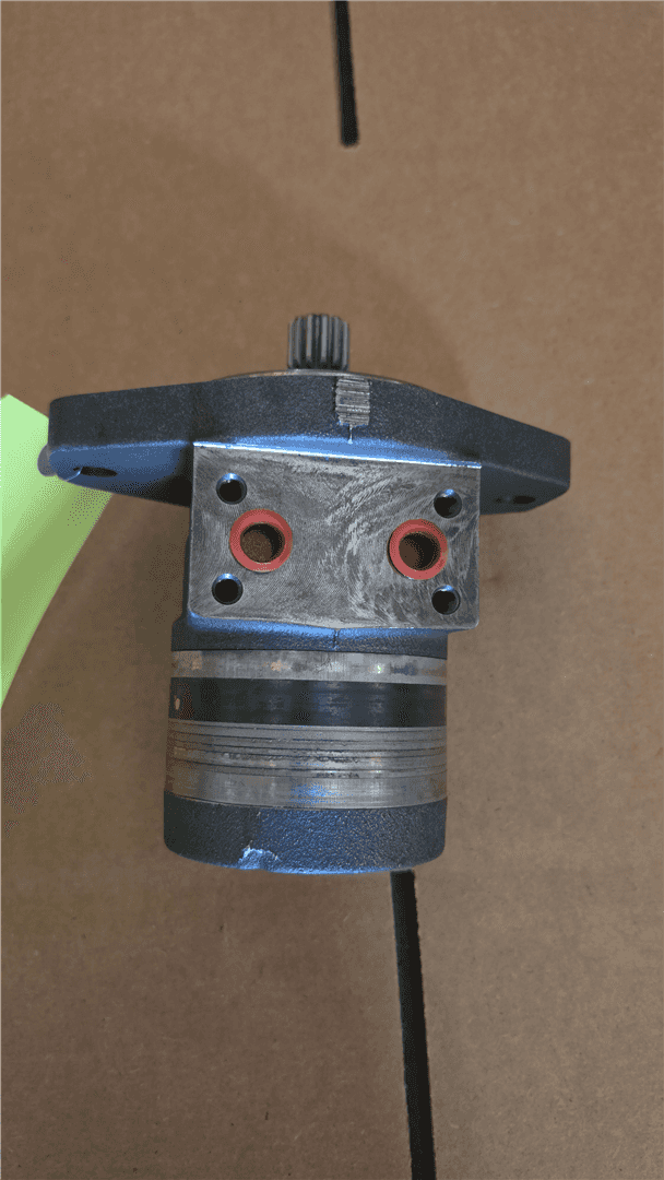 NEW HYD MOTOR image 2