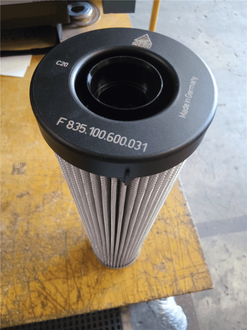 NEW AIR FILTER image 2