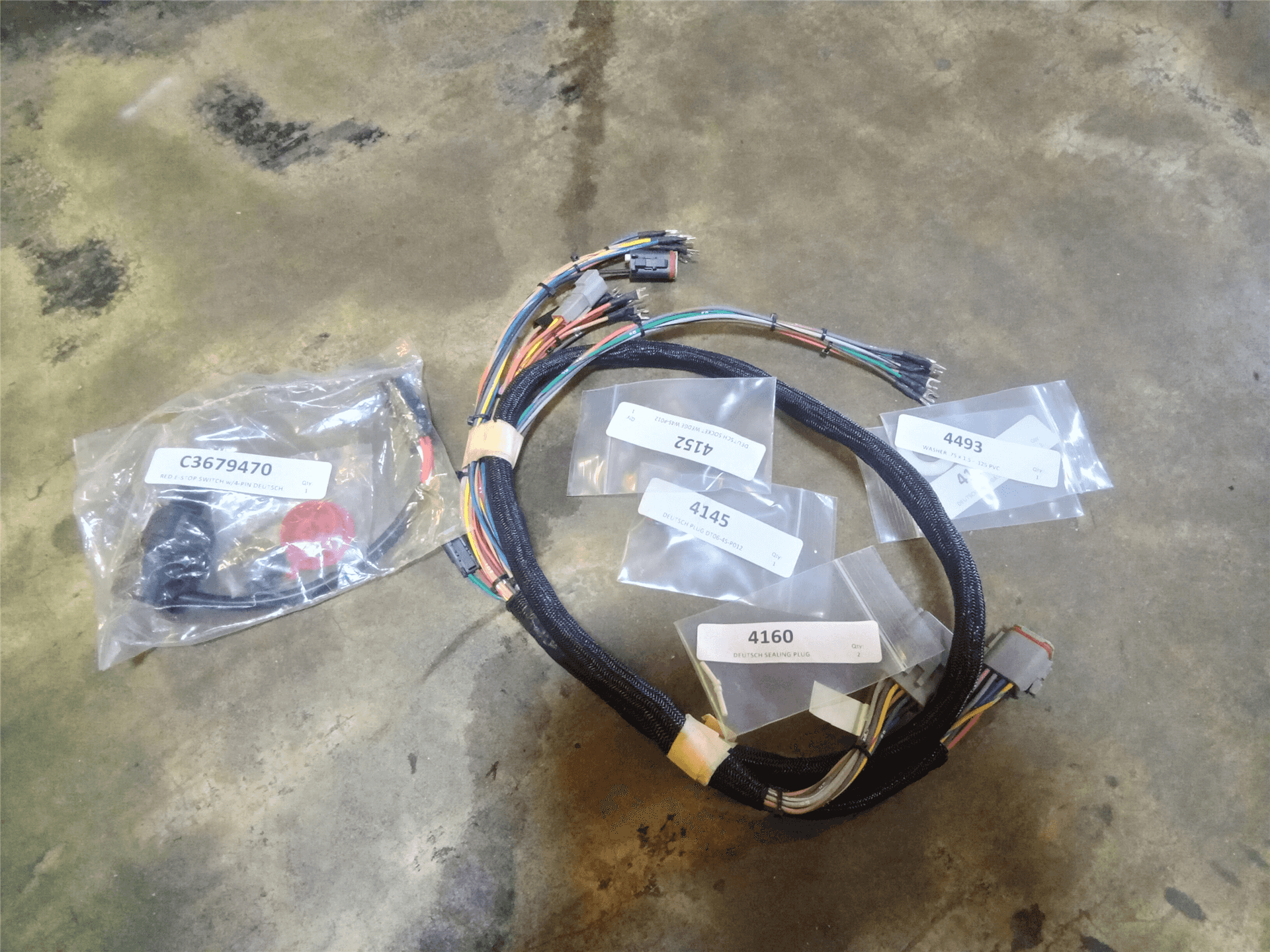 NEW HARNESS indicator image 1