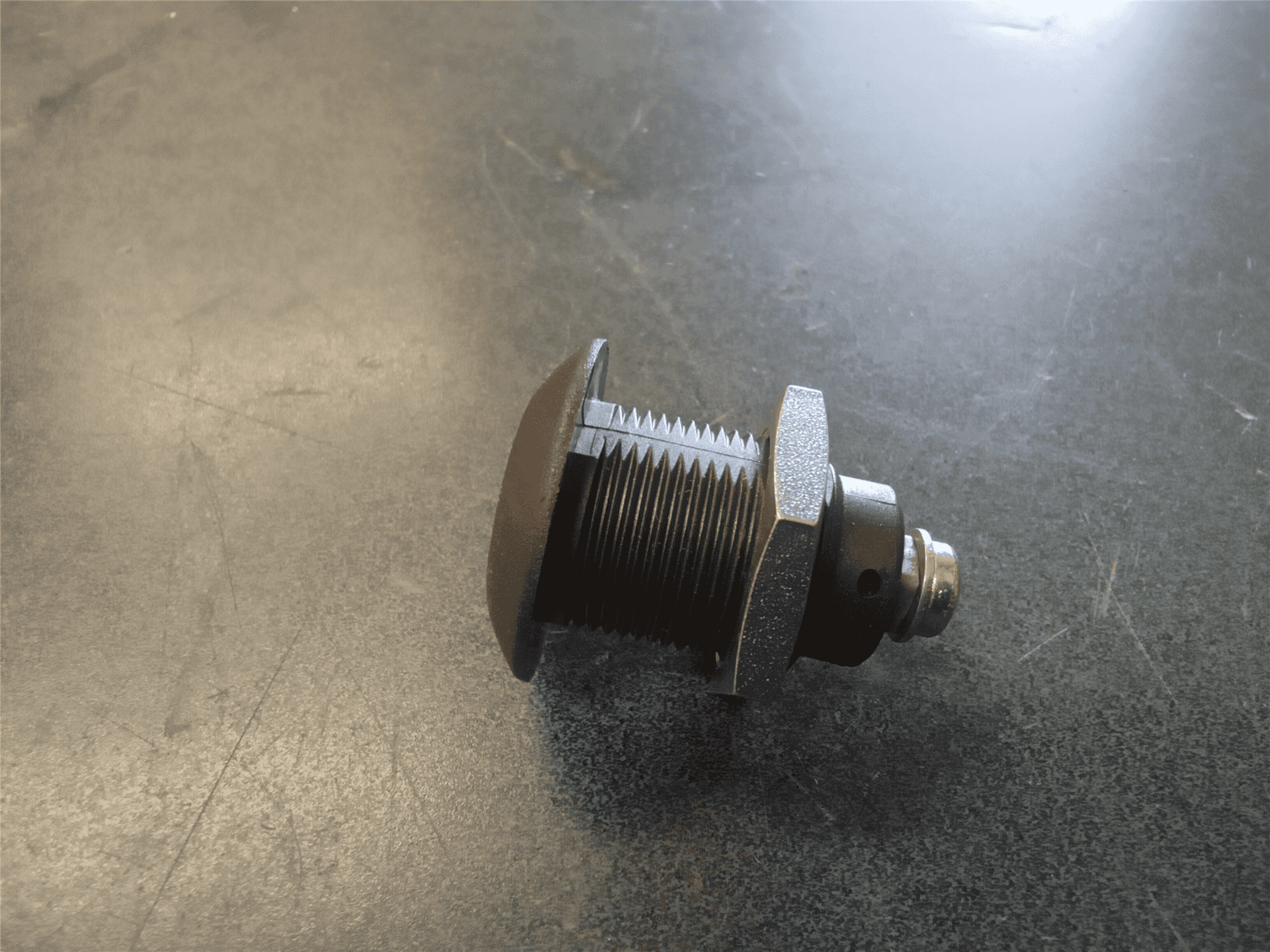 NEW IGNITION KEY L image 2