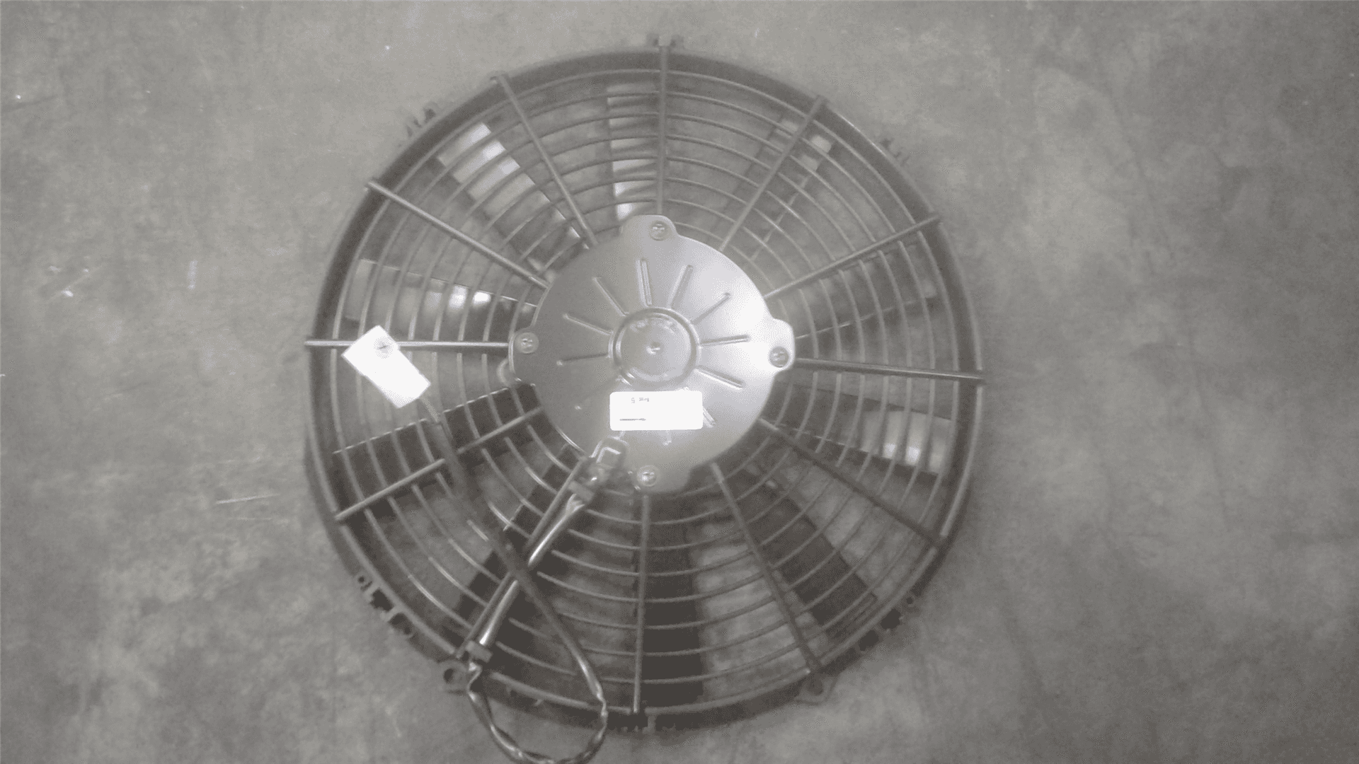 NEW FAN MOTOR ASSY image 2