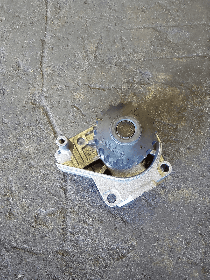 NEW WATER PUMP image 2