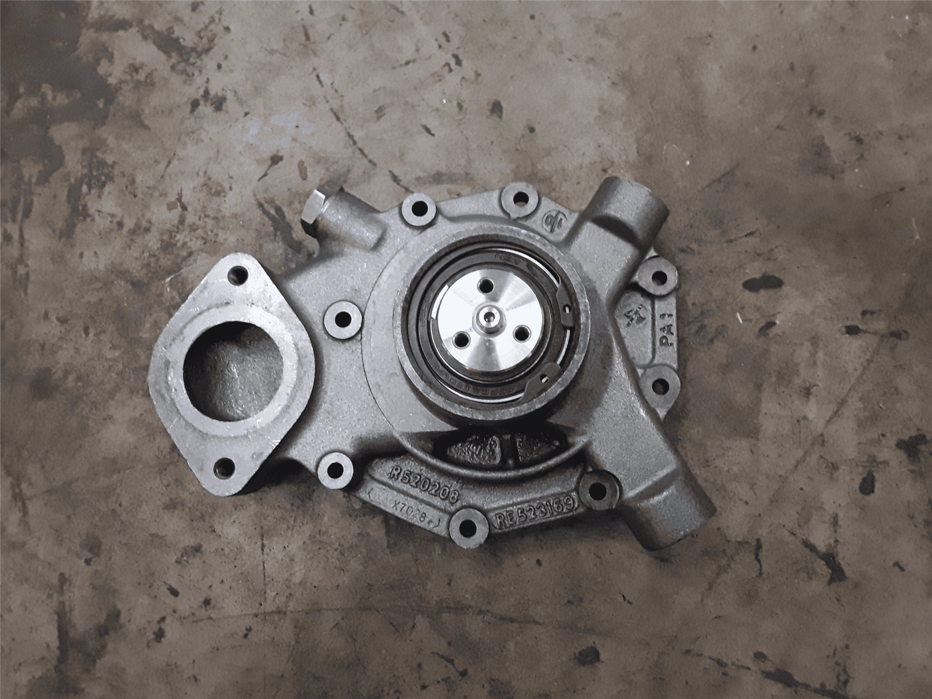 NEW WATER PUMP image 2