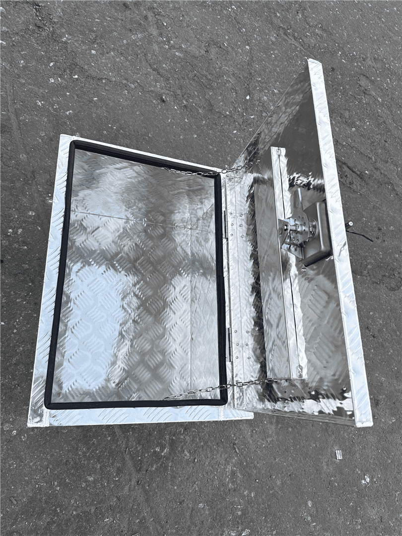 NEW 24IN TOOL BOX image 2