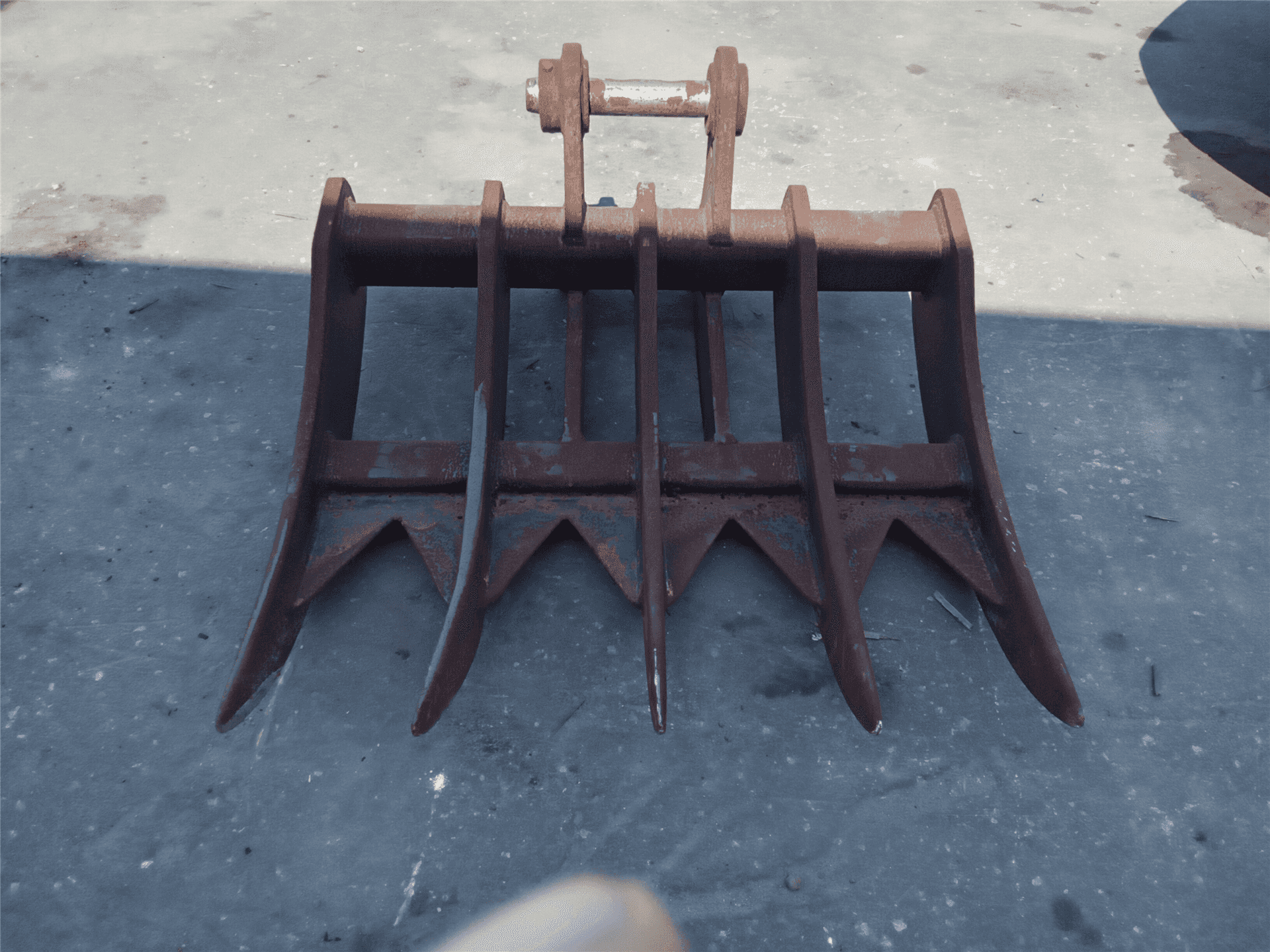 USED 48INCH RAKE image 2